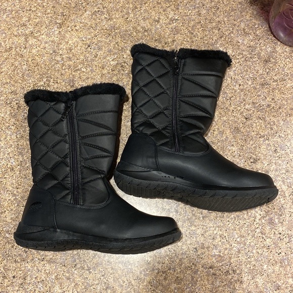 Totes Black Winter Snow Faux Fur Lined Boots 6W Edgen - Picture 5 of 17